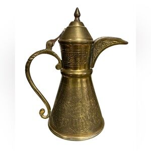 Vintage brass Arabic middle eastern dallah coffee pot etched